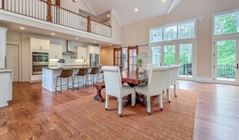 14 Allatoona Estates Dr SE, Acworth, GA 30102