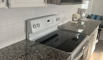 824 Pleasantview Dr, Auburndale, FL 33823