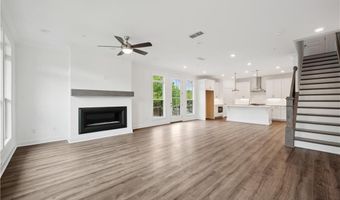 124 Downing Dr, Alpharetta, GA 30022