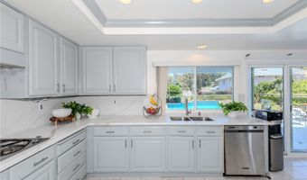6415 E Stonebridge, Anaheim, CA 92807
