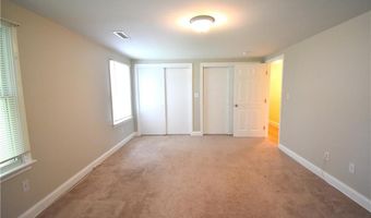 92 Trout Dr, Middletown, RI 02842