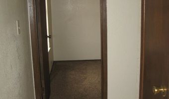1009 NE 7th St C, Andrews, TX 79714
