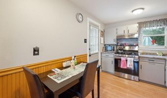 119 Falvey St, Bangor, ME 04401