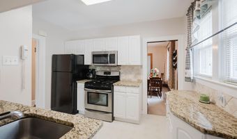 87 Hollywood Ave, Albany, NY 12208