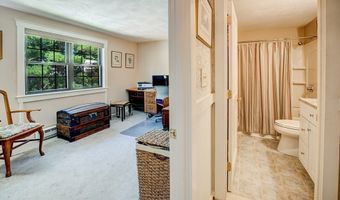 35 Swanson Ct 32D, Boxborough, MA 01719