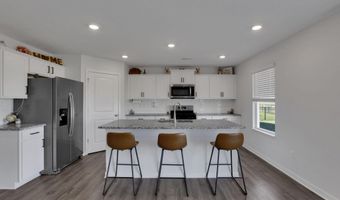 11 Walnut Mill Way 11, Ashville, OH 43103