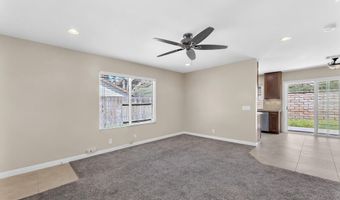 4853 Colony Dr, Camarillo, CA 93012