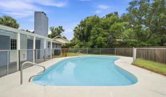 331 Big Lake Rd, Biloxi, MS 39531