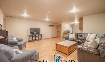 5102 Vista Way, Casper, WY 82601
