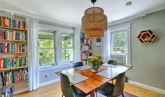 264 Sowams Rd, Barrington, RI 02806