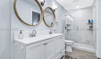 3 Lakeside Dr, Bluffton, SC 29910
