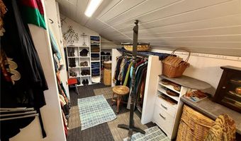 6443 H C Andersen Alle, Askov, MN 55704