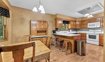 6 Paxton Ln, Bella Vista, AR 72714