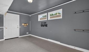 110 Mulberry Ln, Bartlesville, OK 74003