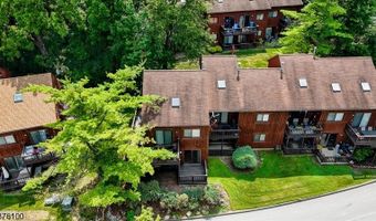 12 Stonehill Dr 1, Alloway, NJ 07462