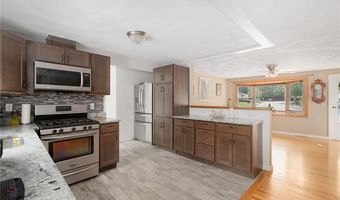 18 Jade Rd, Coventry, RI 02816