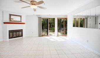 522 Tumbling Hawk 522, Acton, MA 01718