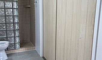 2600 Pualani Way 304, Honolulu, HI 96815