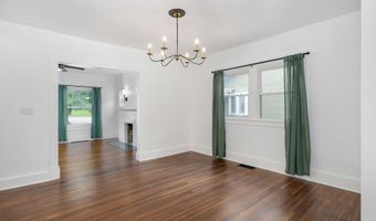 412 E Walker St, Ash Grove, MO 65604
