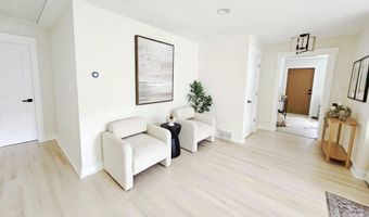 9721 BELLEVUE Dr, Bethesda, MD 20814