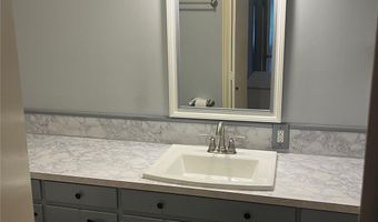 80 Pine St, Badin, NC 28009