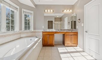 21590 MERION St, Ashburn, VA 20147