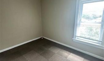 2014 E Oakland Ave, Austin, MN 55912