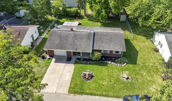 813 Pearse Ave, Auburn, IN 46706