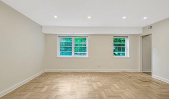 1315 N ODE St 704, Arlington, VA 22209