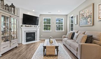 37 Black Bear Dr, Barnegat, NJ 08005
