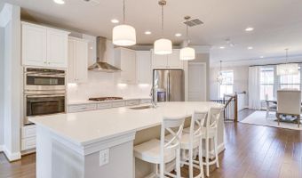 1318 S QUINN St, Arlington, VA 22204