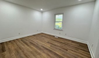 2015 WEYMOUTH Dr, Albany, GA 31721