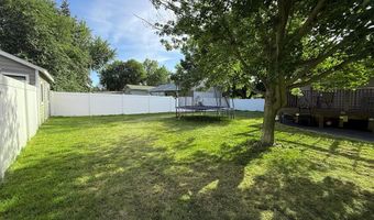 1420 8th St, Aurora, NE 68818