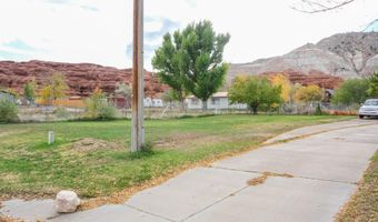 50 S Red Rock Dr, Cannonville, UT 84718