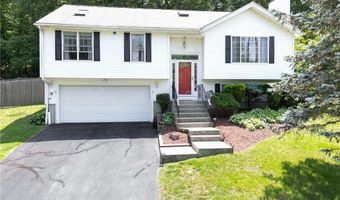153 Grandview Ave, Lincoln, RI 02865