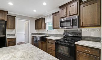 60 Perryclear Dr, Beaufort, SC 29906