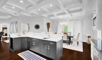 410 Crooked Stick Dr, Bedford, IN 47421
