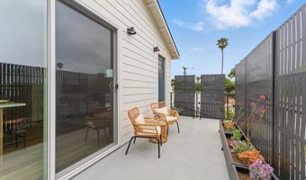 2501 Davis Ave, Carlsbad, CA 92008