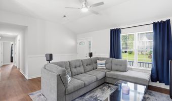 1 CROSLEY Ct, Dover, DE 19904