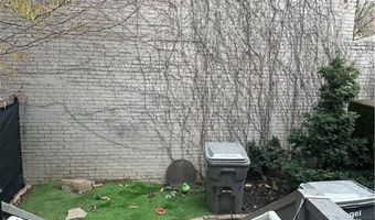 99 S 10th St, Airville, PA 15203
