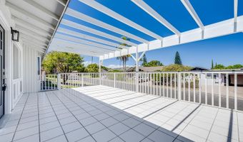 1669 Hoonanea St, Kihei, HI 96753