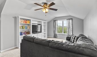 13 Colony Ct, Alexander, NY 14011