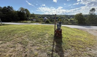 1375 Main St N, Bakersfield, VT 05441