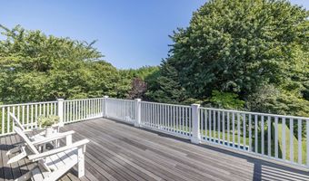 9 Old Montauk Highway Deep Flag Lot, Amagansett, NY 11954