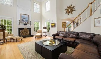 50 Judge Torres Ln, East Greenwich, RI 02818