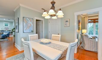 6 Carolina Ln, Beaufort, SC 29907