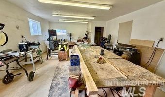 908 Pine St, Anatone, WA 99401
