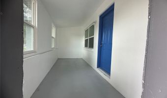 309 1ST St, Auburndale, FL 33823