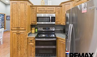 913 34th St, Cody, WY 82414