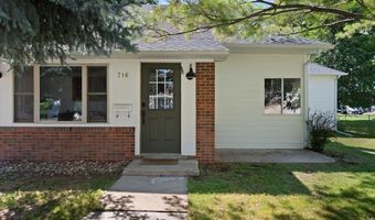 716 8th Ave, Belle Fourche, SD 57717